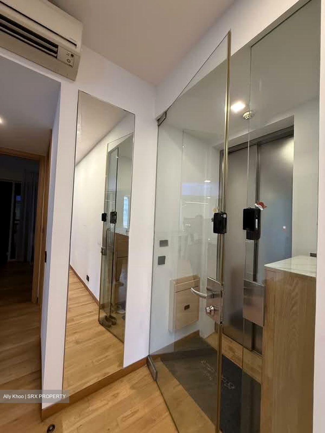 The Peak @ Cairnhill II (D9), Apartment #561370331